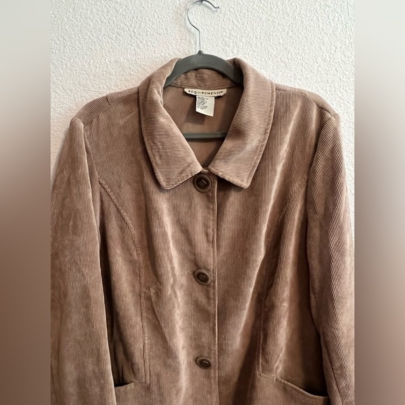 Requirements Tan Corduroy Jacket Size XL - Picture 2 of 8